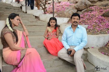 Manalo Okadu Movie Opening